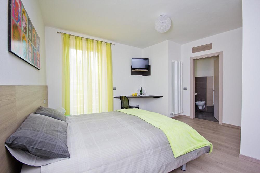 Il Sogno Bed & Breakfast Avio Exterior foto